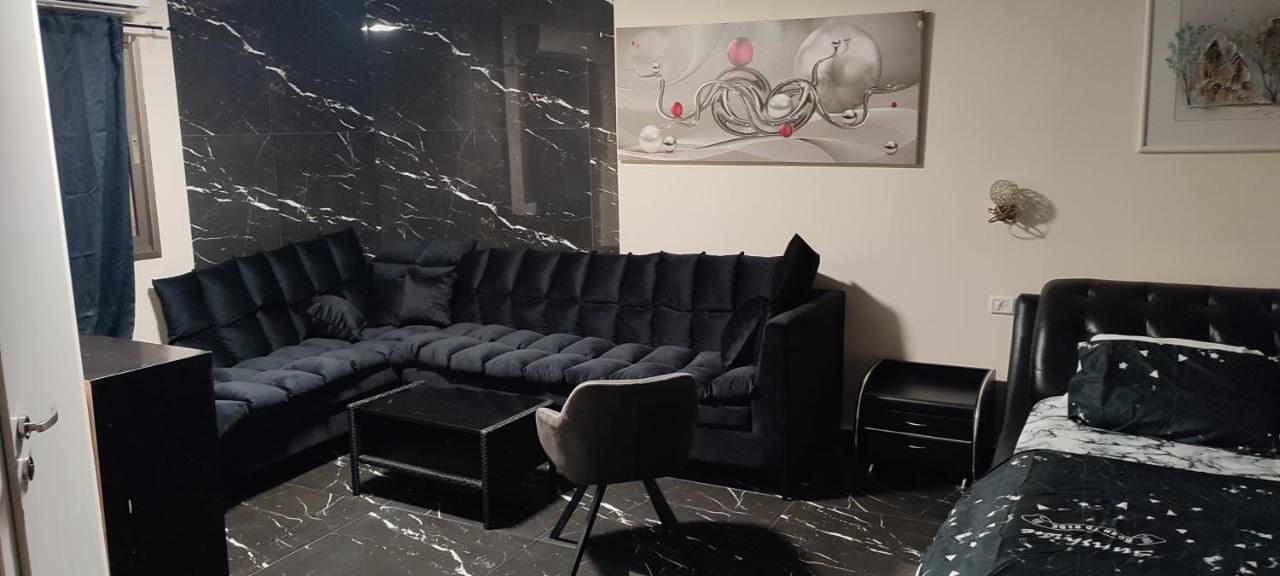 Laguardia Hotel Tel Aviv Esterno foto